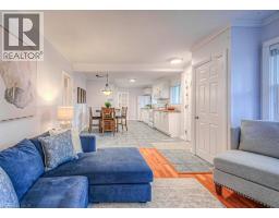 18 HILLTOP Drive - 7