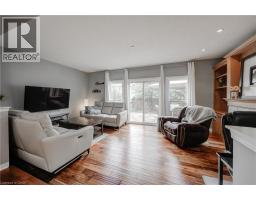 22 PEBBLECREEK Drive - 18