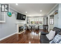 7 FOREST GLEN Crescent - 5