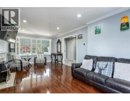 7 FOREST GLEN Crescent - 6