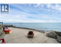 42 ERIEVIEW Lane - 35
