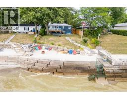 42 ERIEVIEW Lane - 40
