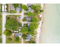 42 ERIEVIEW Lane - 44