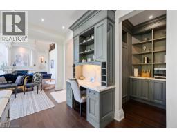 546 WOOLWICH Place - 11