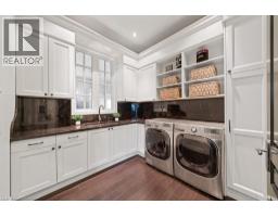546 WOOLWICH Place - 16