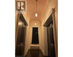 546 WOOLWICH Place - 22
