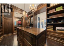 546 WOOLWICH Place - 25