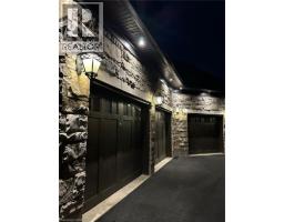 546 WOOLWICH Place - 7