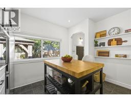 105 CARRINGTON Court - 15