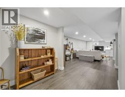 105 CARRINGTON Court - 28