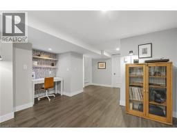 105 CARRINGTON Court - 29