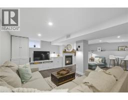 105 CARRINGTON Court - 30