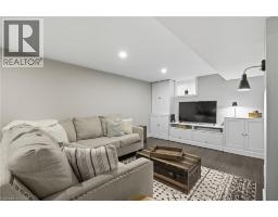 105 CARRINGTON Court - 31