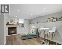 105 CARRINGTON Court - 34