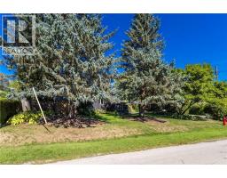 105 CARRINGTON Court - 5