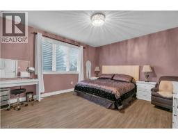 75 CHASE Crescent - 21