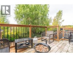 75 CHASE Crescent - 44