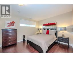 539 BELMONT Avenue W UnitNo. 201 - 32