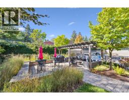 539 BELMONT Avenue W UnitNo. 201 - 44