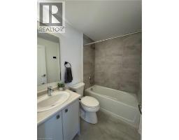 10 PALACE Street UnitNo. B10 - 10