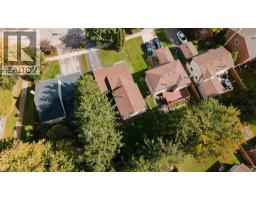 340 DRIFTWOOD Drive - 32