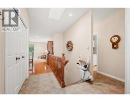 460 WATERLOO Street UnitNo. 2 - 3