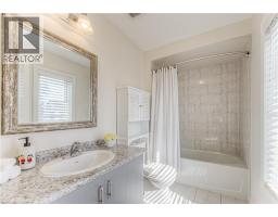 39 REISTWOOD Drive - 26