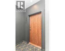 251 NORTHFIELD Drive E UnitNo. 102 - 5