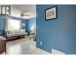 51 MCMEEKEN Drive - 22
