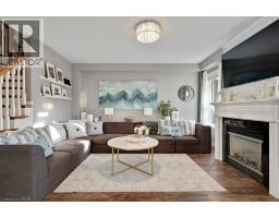 4 SWIFT Crescent - 18