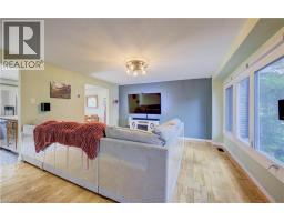215 PRESTON Parkway - 7