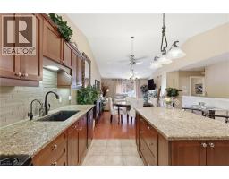 385 PARK Road N UnitNo. 22 - 17