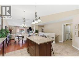 385 PARK Road N UnitNo. 22 - 18