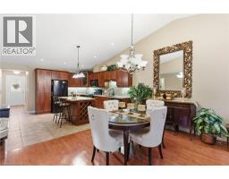 385 PARK Road N UnitNo. 22 - 21