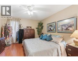 385 PARK Road N UnitNo. 22 - 32