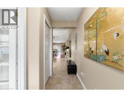 385 PARK Road N UnitNo. 22 - 6