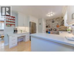 476 WELLINGTON Street N - 17