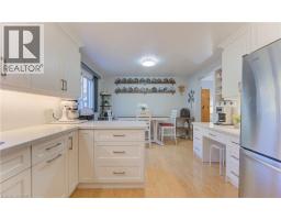 476 WELLINGTON Street N - 22