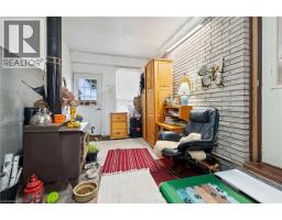 30 BEE Street - 12