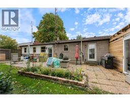 30 BEE Street - 22
