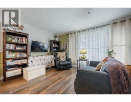 30 BEE Street - 5