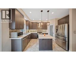 93 LORNE CARD Drive - 21