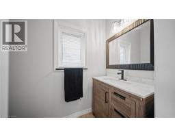 93 LORNE CARD Drive - 22