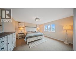 93 LORNE CARD Drive - 23