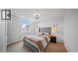 93 LORNE CARD Drive - 27