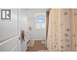 93 LORNE CARD Drive - 28