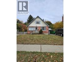 1154 QUEENS Boulevard - 6