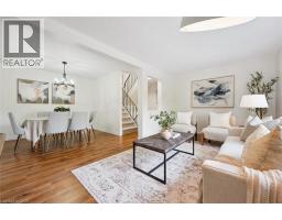 100 BLUEVALE Street N UnitNo. 29 - 15