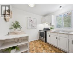 100 BLUEVALE Street N UnitNo. 29 - 21