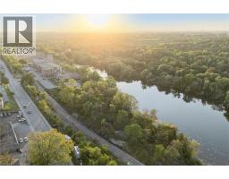 132 QUEEN Street W - 50